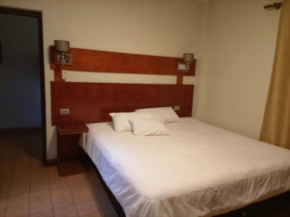 X-hotel